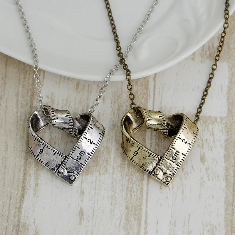 New Versatile Creative Retro Heart-shaped Tape Measure Pendant Two-color Optional Pendant Accessories Necklace