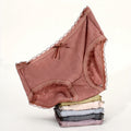 Low Priced Bow Cute Lace Edge Underwear Breathable Comfortable Triangle Pants for Woman