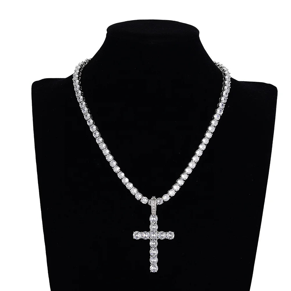 Simple Hip-Hop Style Iced Out Cubic Zirconia Cross Pendant Necklace Fashionable Women's or Men's Jewelry in Zinc Alloy
