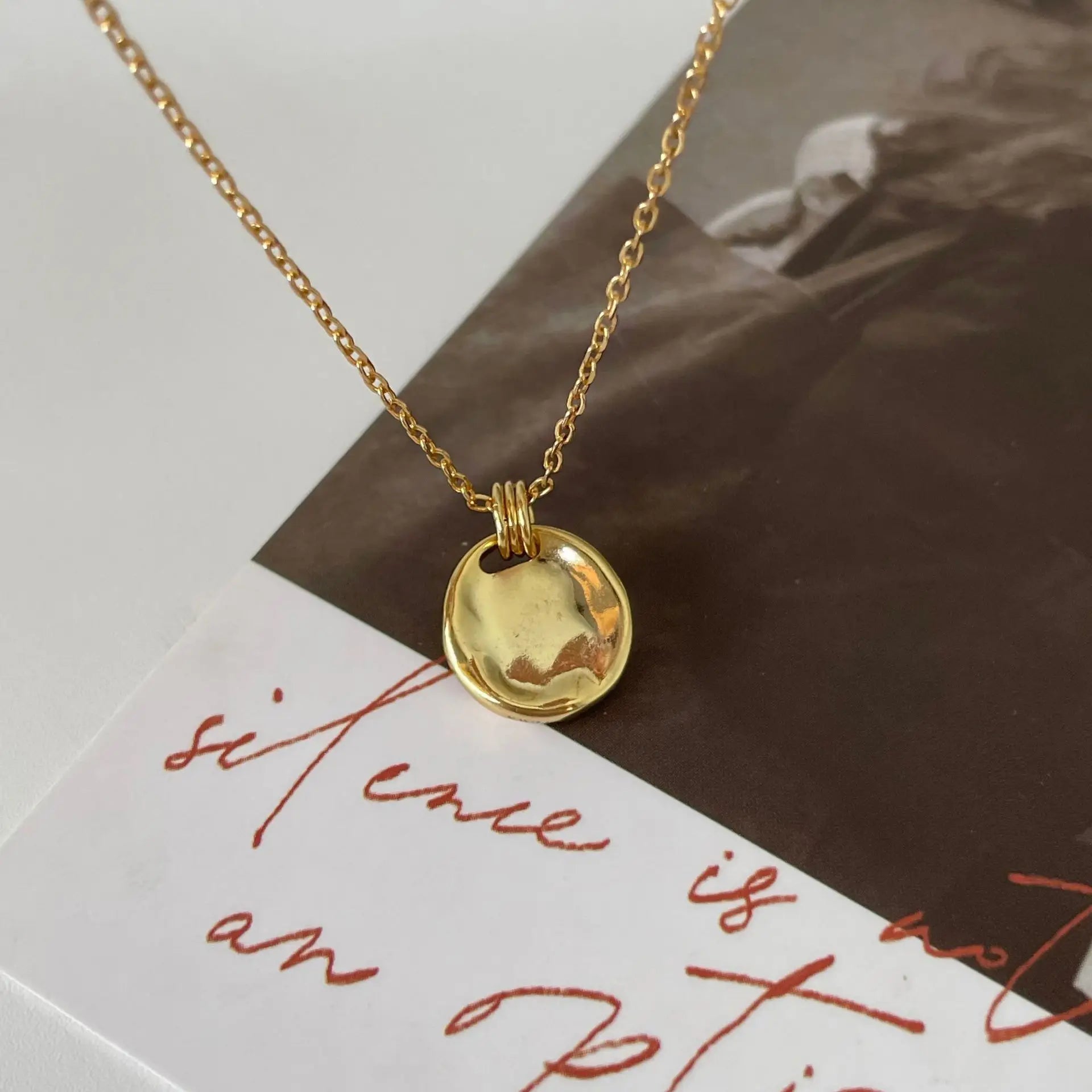 Fine Jewelry 925 Sterling Silver Minimalist Necklaces Geometric Uneven Round Medal Coin Shape Gold Plated Necklaces