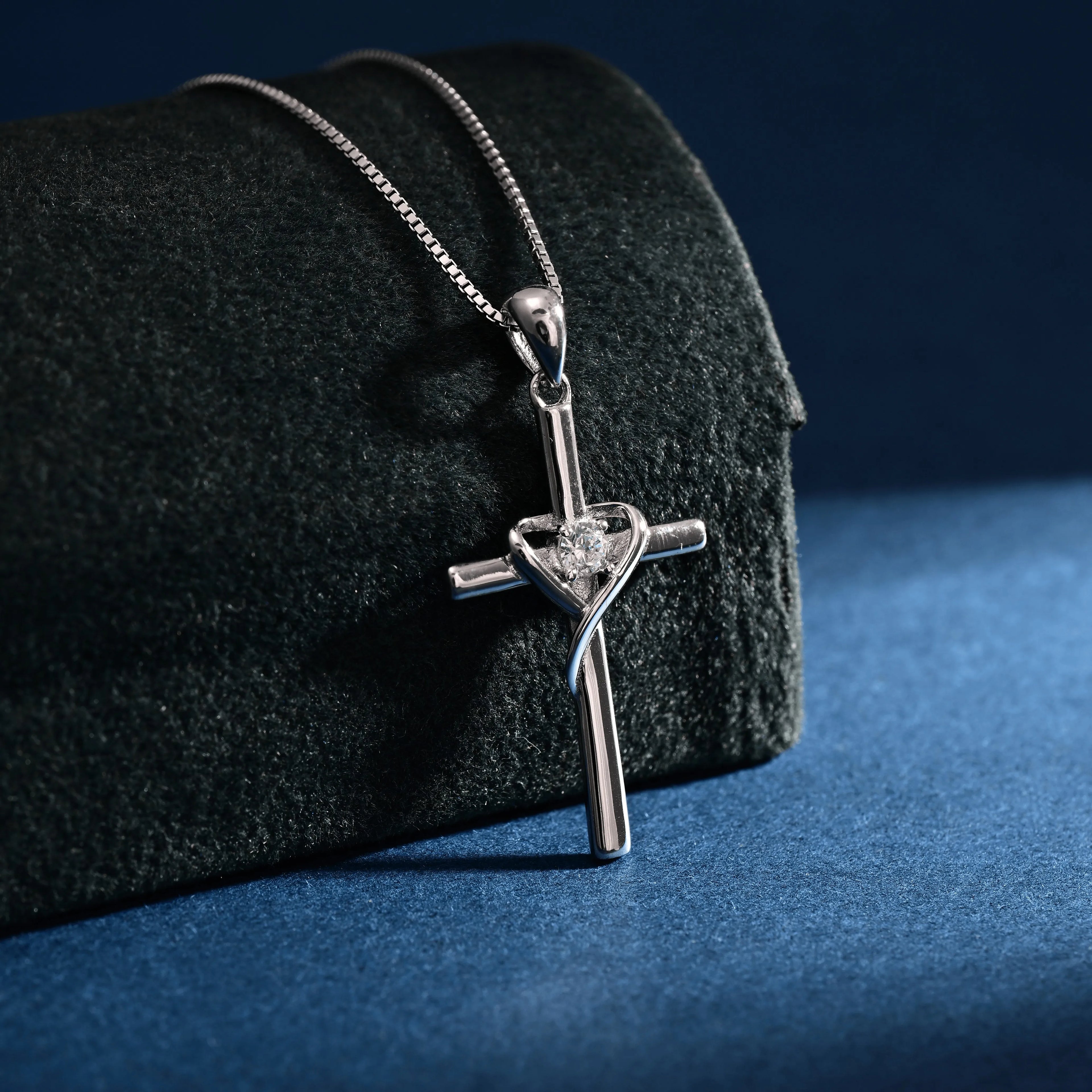 Wholesale Pendant Jewelry Rhodium Plated Muti Sizes CZ Cross God Retro Pendant 925 Sterling Silver Fine Jewelry Pendant