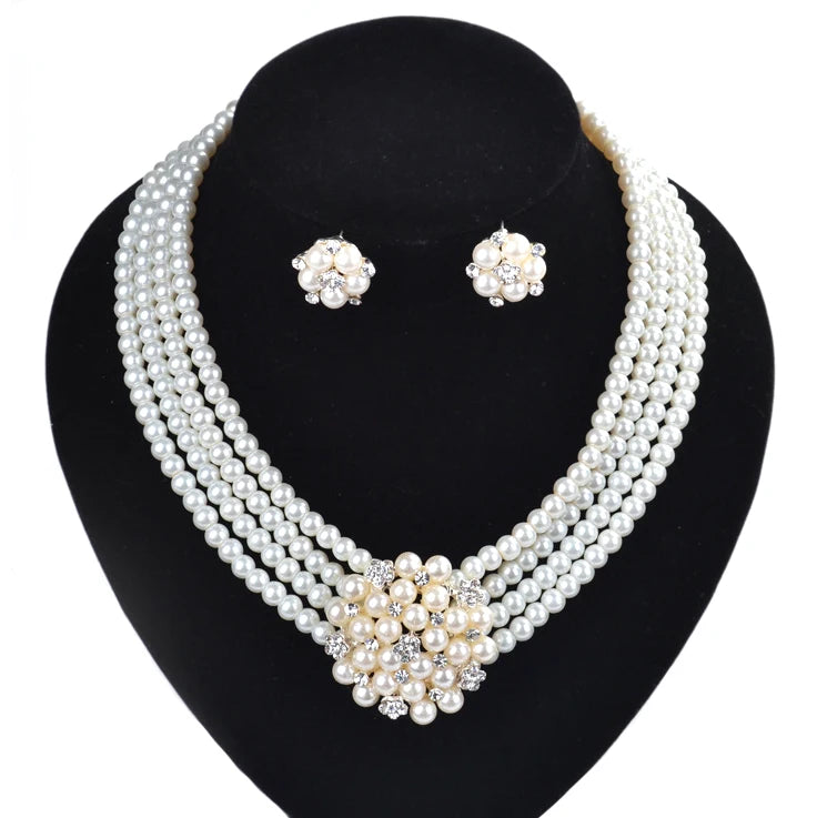 Silver Metal Flower Pearl Jewelry Set Elegant Gift Silver Necklace Pearl Earring Fashion Bridal Jewelry Set for Wedding