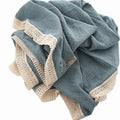 Hot Selling Super Smooth Skin Friendly Sleeping Soft Kids Blanket With Lovely Cute Tassels