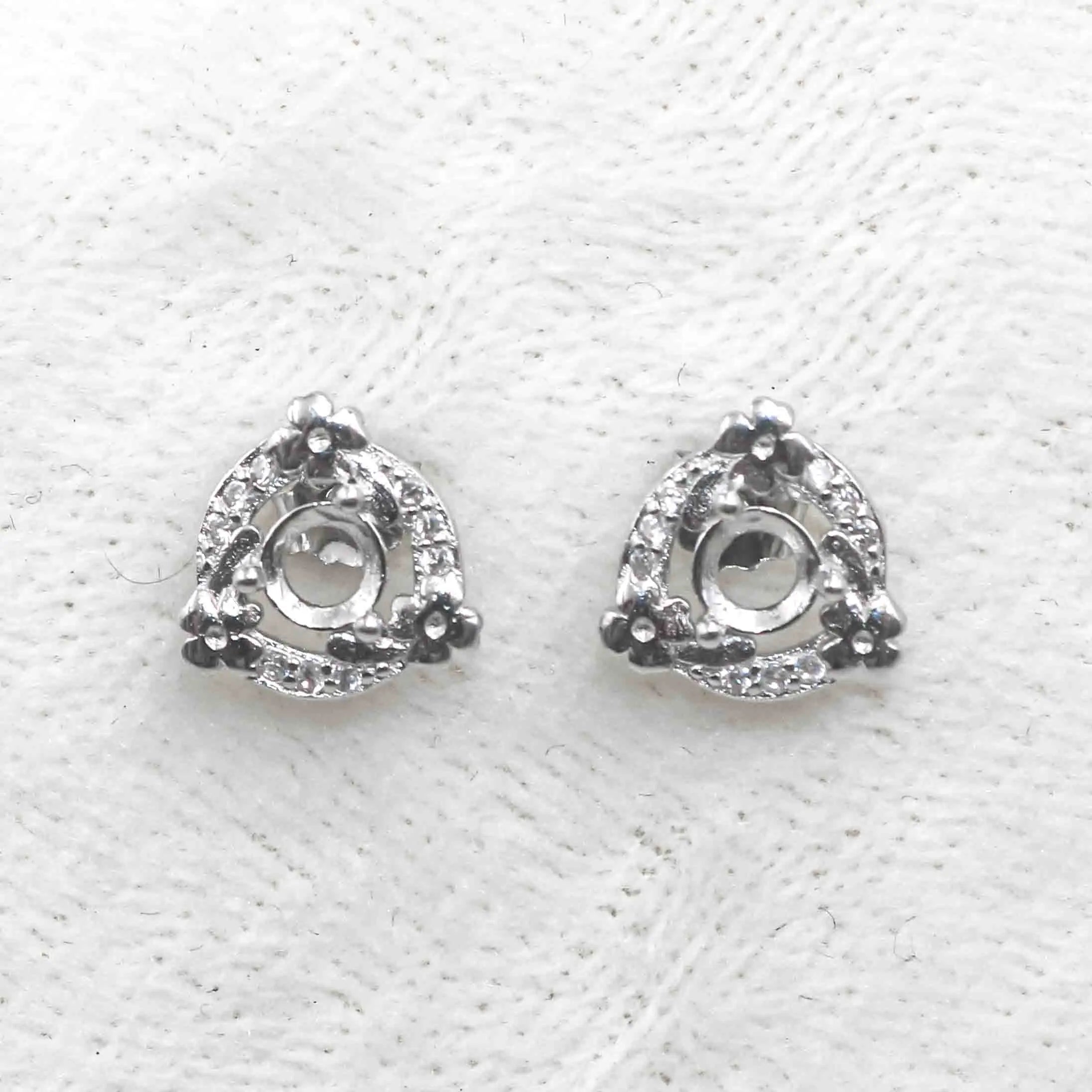 Sterling Silver 4*4mm Semi Mount Stud Earrings Empty Support Blank Claws Setting S925 Base Without Center Stone for DIY Inlay