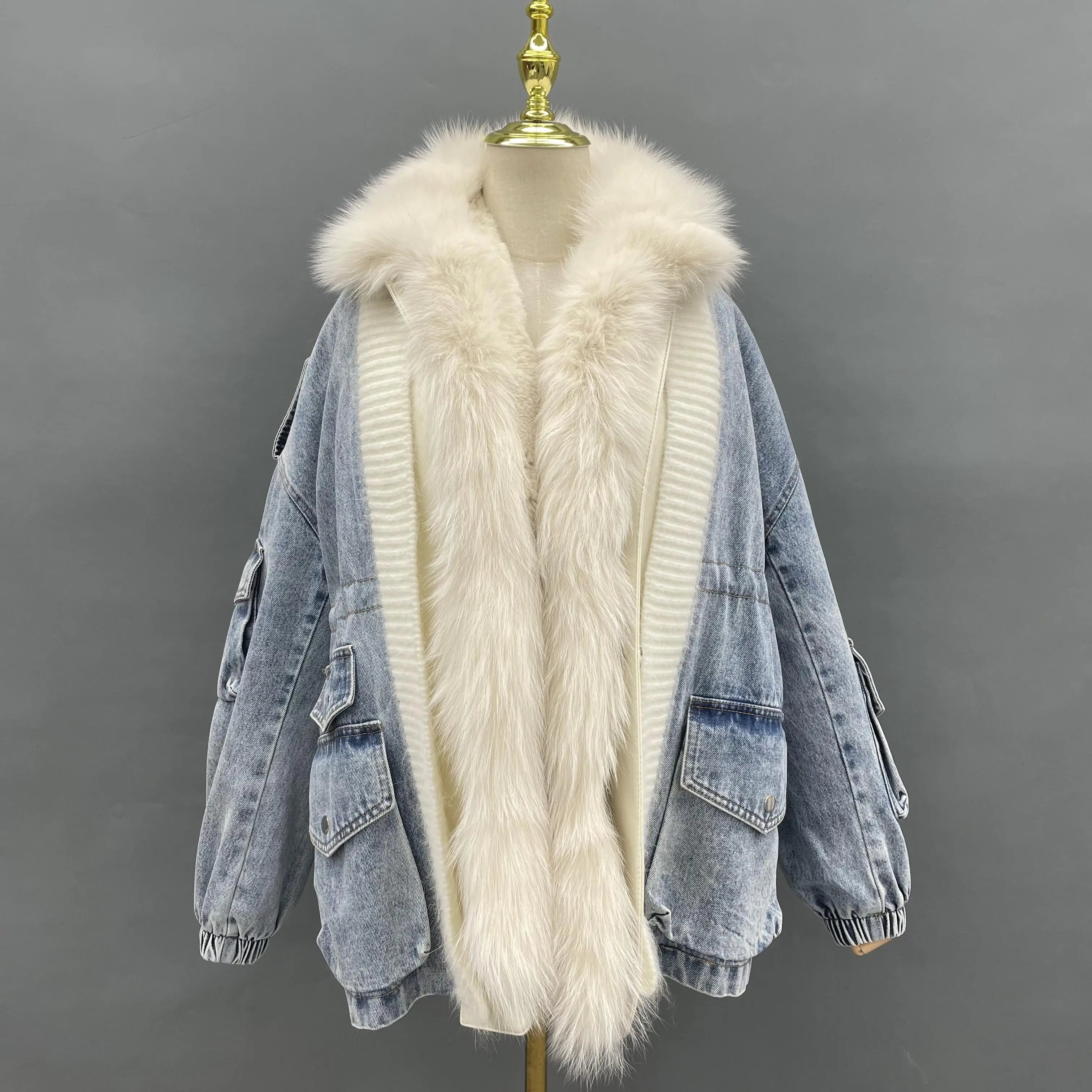 New Arrival Fashion Streetwear Jeans Coat With Real Fox Fur Denim Jacket