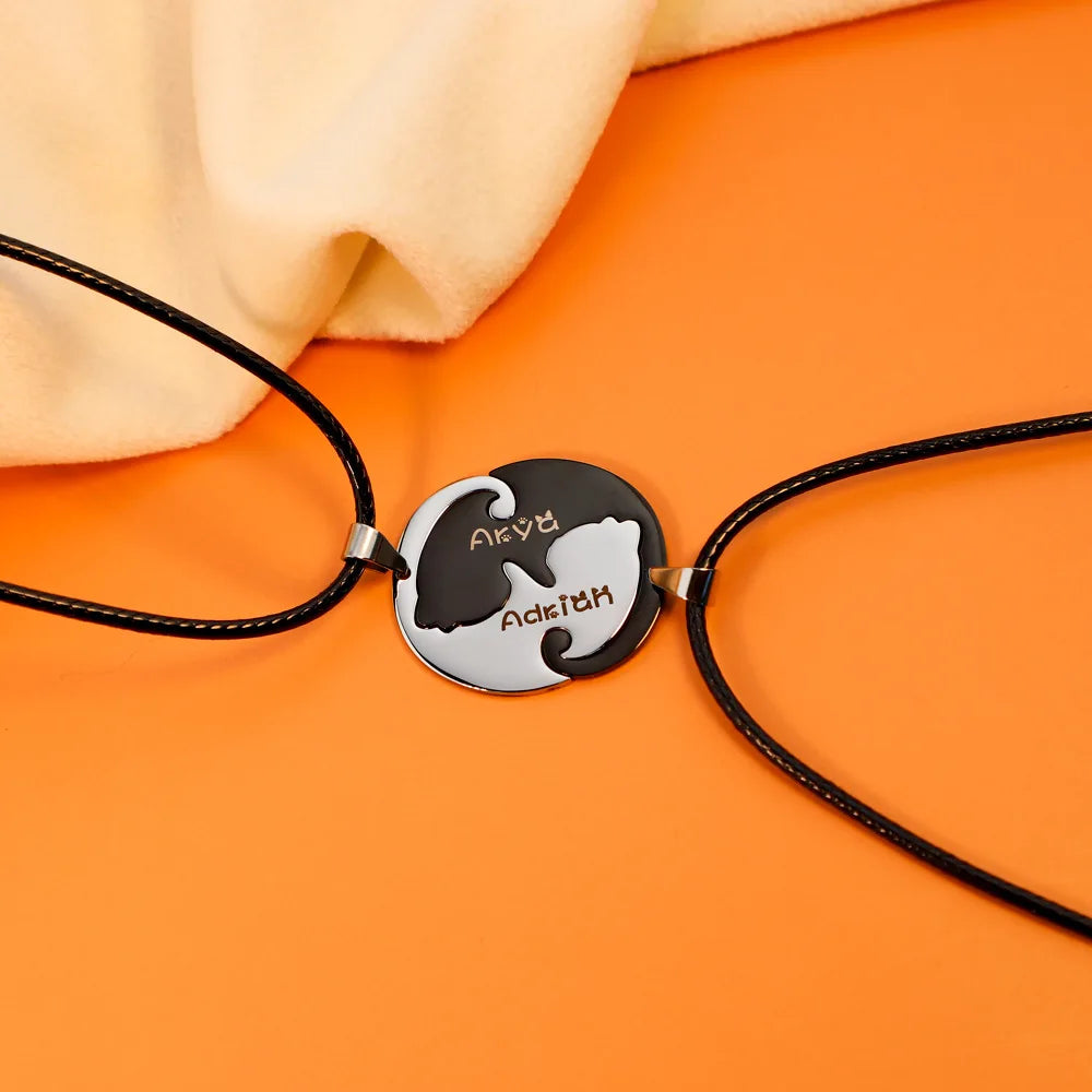Fashion Two Kitten Couple Pendant Stainless Steel Engraved Matching Puzzle Cat Pendant Necklace
