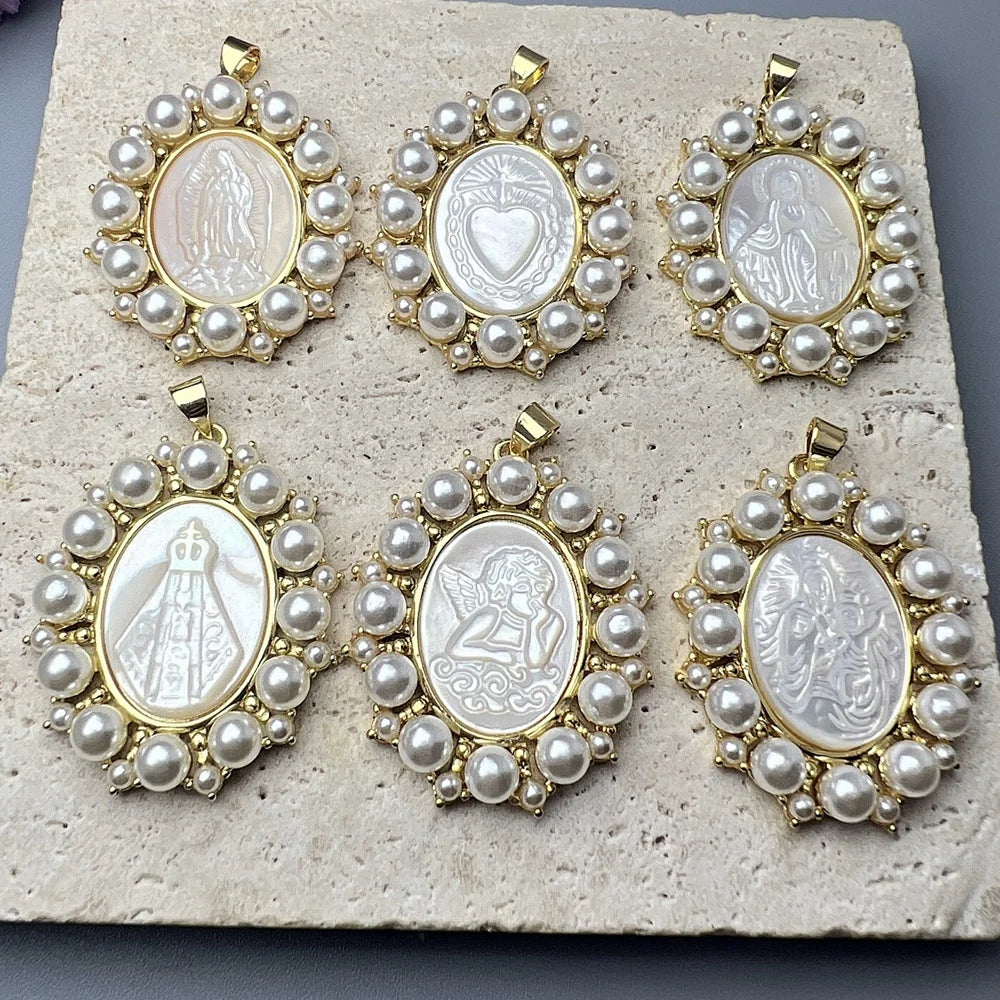 Wholesale Oval Medal Virgin Mary Guadalupe Pendants Pearl Natural MOP Shell Sacred Heart Charms for Jewelry Making