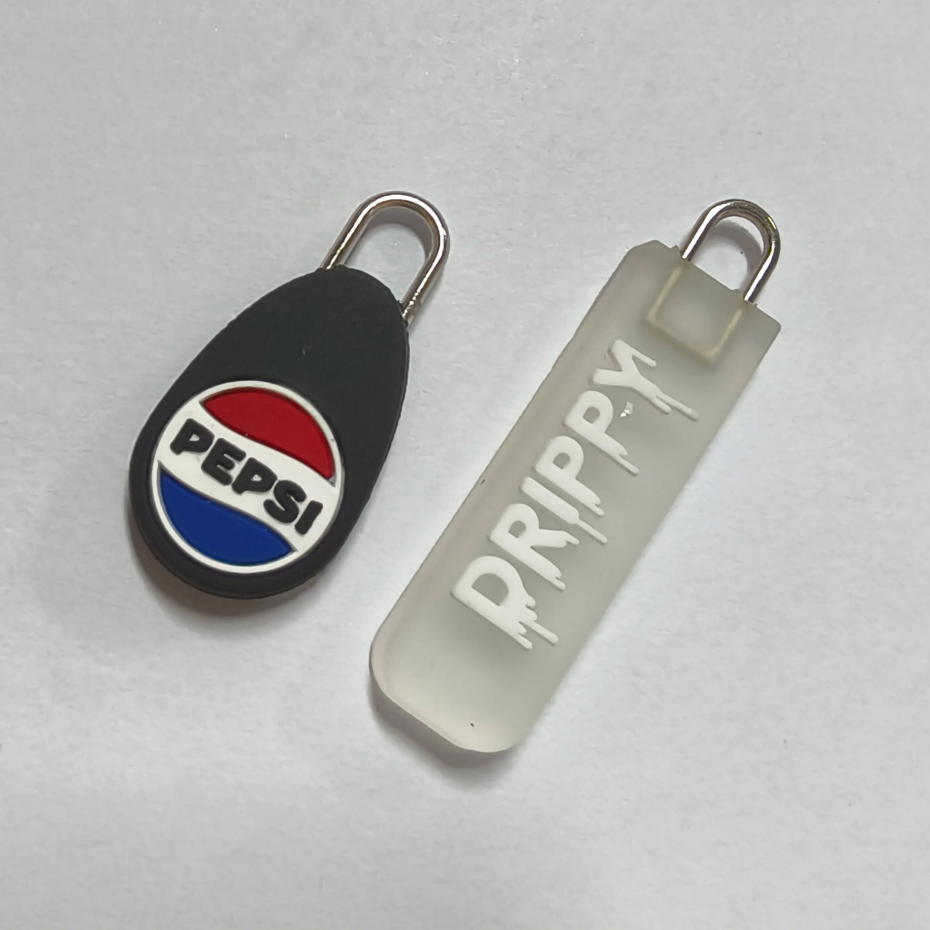 ZT-PPH-0020 Custom Fashion Logo Free Sample Pvc Rubber Zip Pullers Metal Accessories Nylon Zipper Sliders for Garment Bags