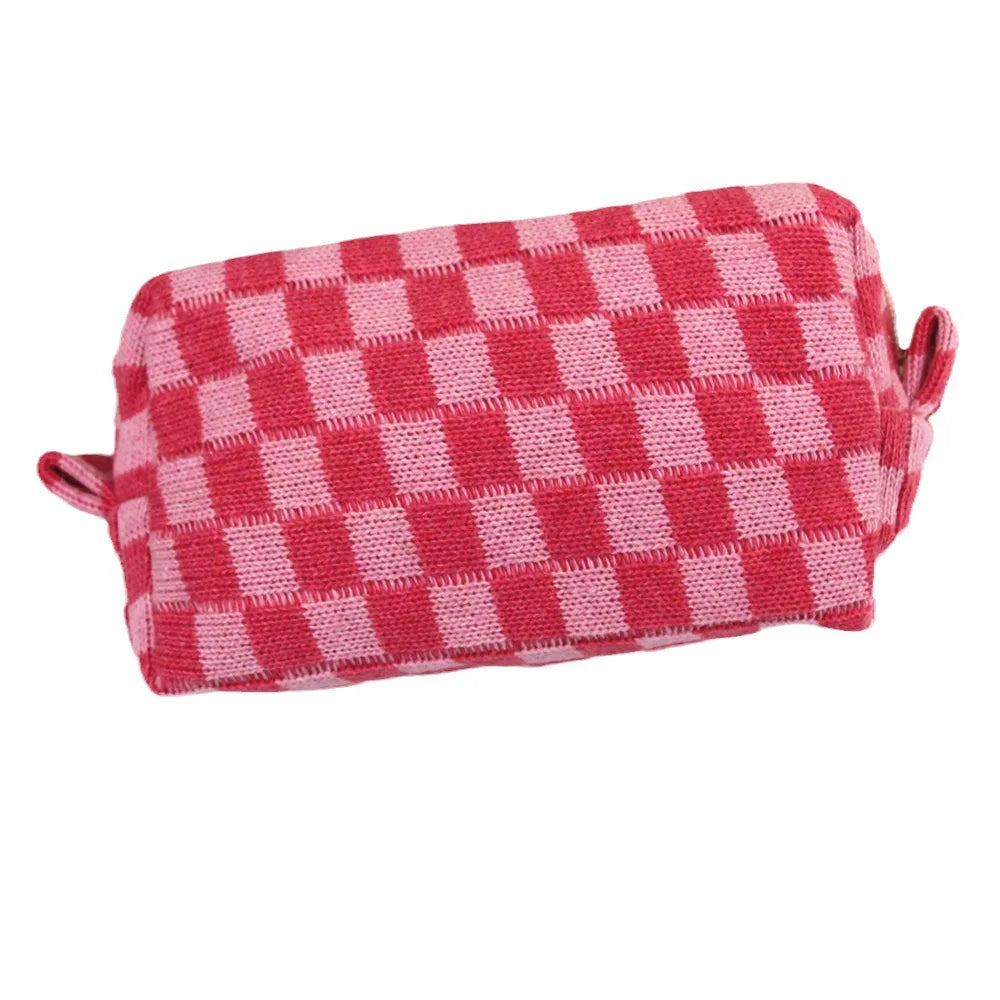 Wholesale Checkerboard Lattice Man Women Cosmetic Bags & Cases Knitted Zipper Outgoing Wash Bag