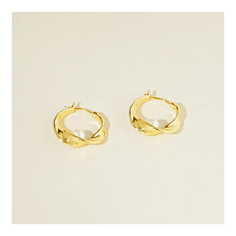Free Video and Picture New Earrings for Girls S925 Sterling Silver Niche Design Mobius Beaded Pearl Earrings