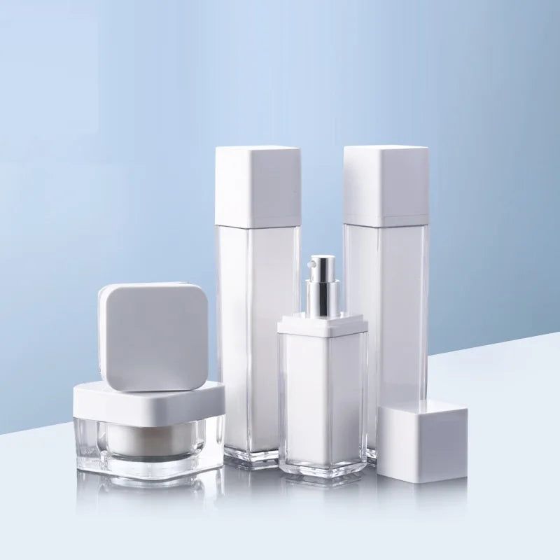 Luxury Cosmetics Packaging Straight Round 30ml Acrylic Foundation Bottle with Beauty Pump Container