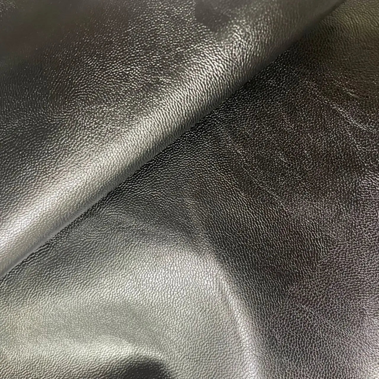 PFAS FREE Factory Direct Selling Designer PU Leather Fabric Synthetic Leather for Clothing Jacket Fabric PU Cheap Leather