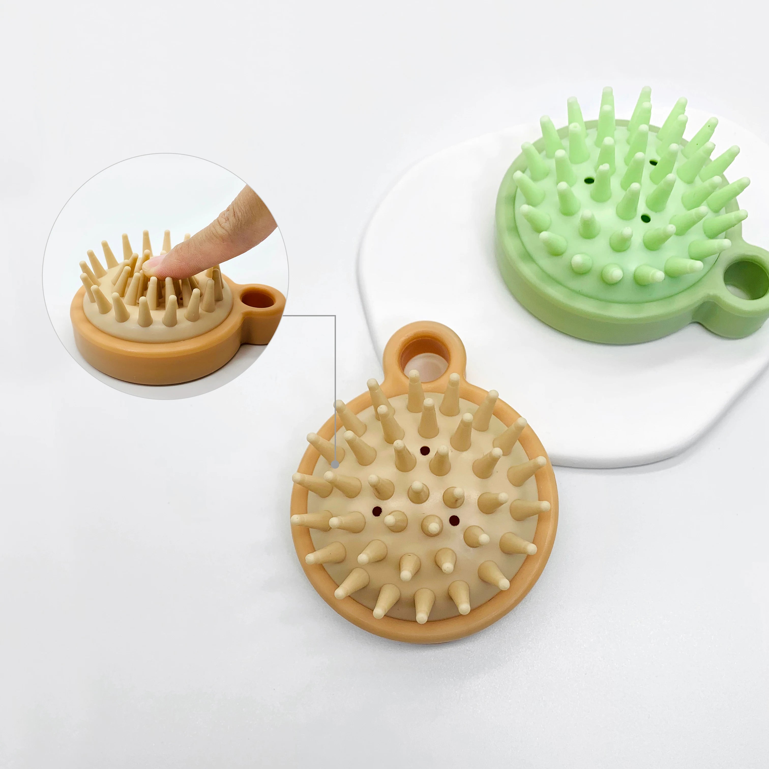 UUYP Low Price Hot Sale Cute Multi-Functional Anti-Static Anti-Hair Fluffy Silicone Plastic Scalp Massager Shampoo Brush Home