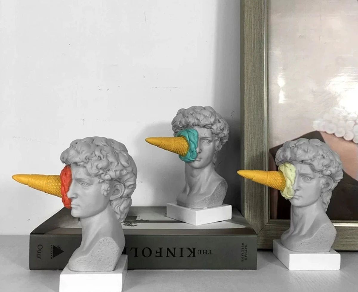 Ice Cream Smash David Sculpture European Style Simple Bedroom Living Room Table Decoration David Sculpture