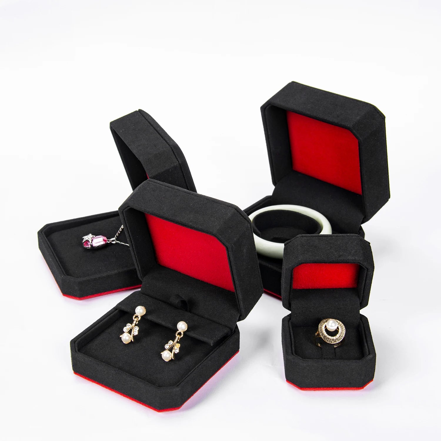 Wholesale Luxury Large Square Pattern Plastic Microfiber Fabric Jewelry Boxes Custom Necklace Ring Bracelet Earring Elegant