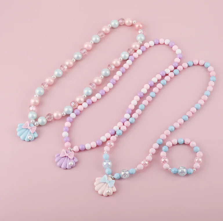 Wholesale Children's  Lovely Cute Pearl Shell Pendant Necklace Acrylic Resin Plastic Bead Necklace Bracelet for Girls Kids Gift