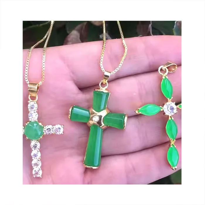 Fashion Cubic Zirconia Diamond Cross Pendant 18k Gold Plated Green Cross Necklace Jade Pendant Jewelry