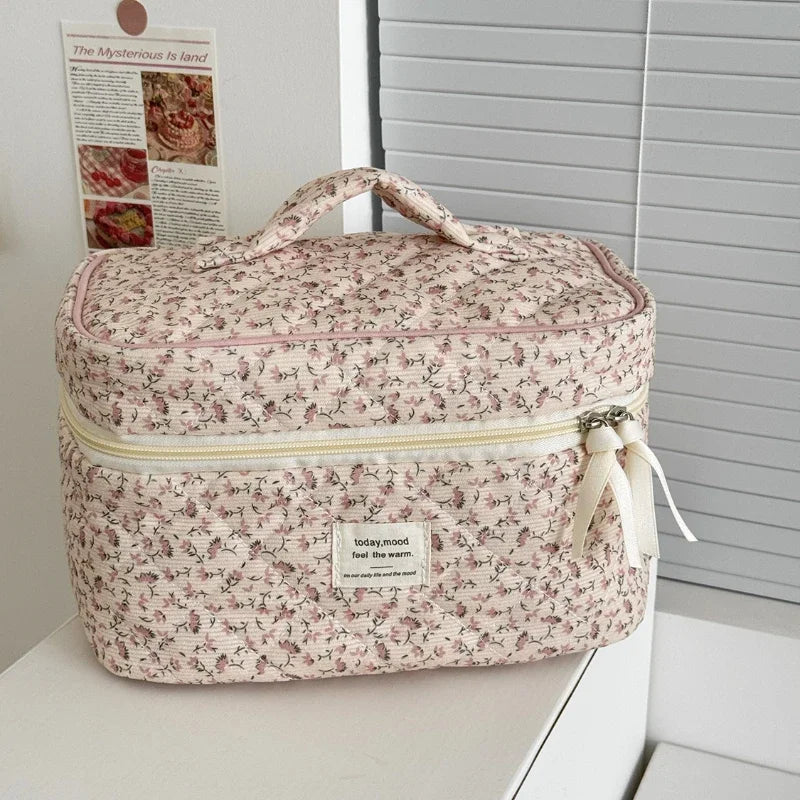 Floral Corduroy Women's Cosmetic Storage Bags Retro Travel Portable Ladies Handbags Simple Female Makeup Case Clutch Purse