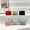 2025 New Arrival PU Material Cute Portable Bling Bling Pearl Handle Chain Small Square Mini Crossbody Bag for Women