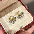 Light Luxury Stud Earrings Dual Color Mosaic Spring Design 5-6mm Natural White Freshwater Bread Pearl Gold Plated Anti-Allergic