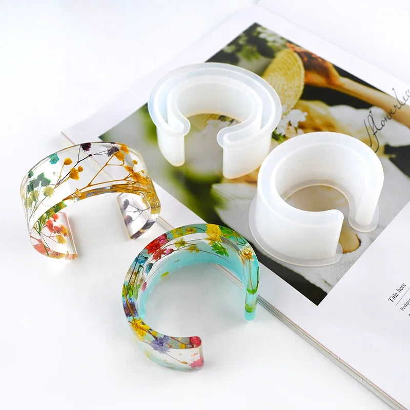 DM050 Wholesale Semi-open C Shape Round Silicone Mold Resin Bracelet Dried Pressed Flowers for Jewelry Casting Epoxy Resin Mould