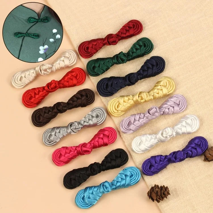 Factory Sale 7.5CM Long 1.5cm Wide Cloth Toggle Style Fastener Knot Closure Chinese Frog Buttons for Clothing