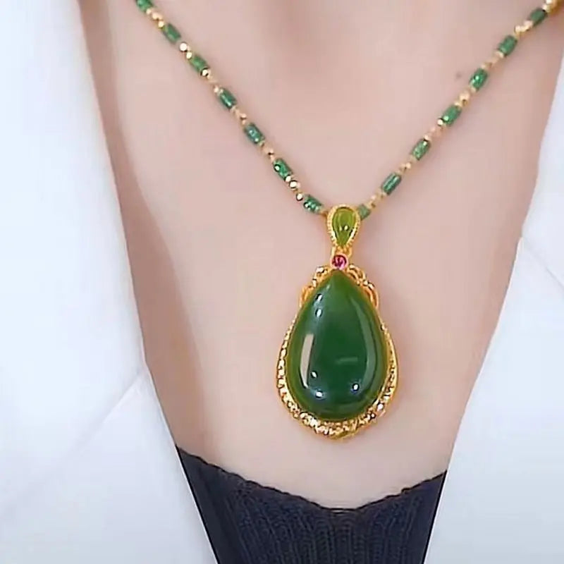 Trendy Artificial Green Jade Rotating Flower Pendant Necklace for Women New Luxury Girls Lucky Chain Birthday Jewelry