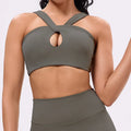 New Design Sexy Beauty Back Yoga Bra Cross Strap Neckline Skin Friendly Breathable Sports Fitness Top Vest Womens Yoga Wear