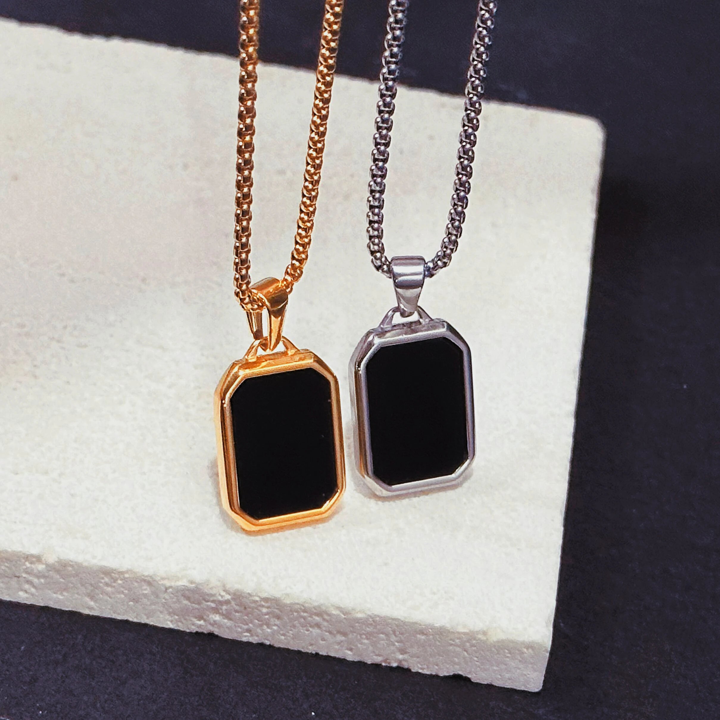 Guangzhou Olivia Jewelry OEM Stainless Steel 316L Custom Men Turquoise Onyx Stone Necklaces Vintage Gemstone Necklace Wholesale