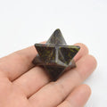 Hongzhuo Wholesale Lot 17pcs Dragon Blood s Multi-Color Carved Gemstone 1 Inch Merkaba Star Healing Sacred Geometry Chakra Stone Crafts