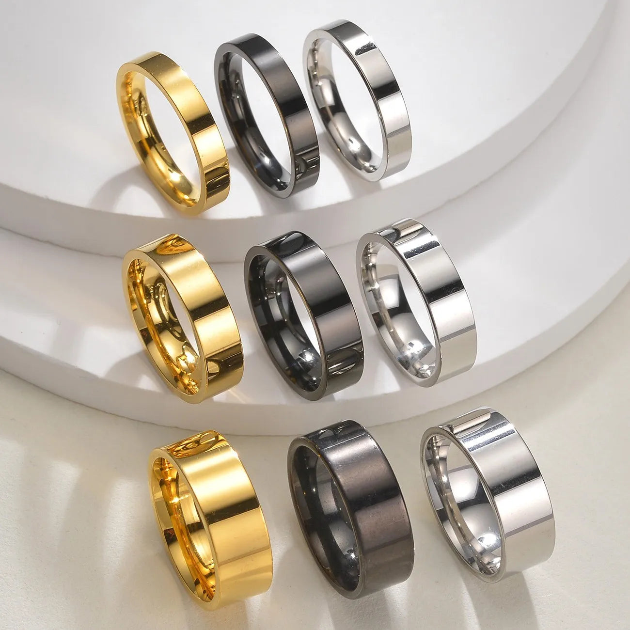 Fashion Simple Stainless Steel Smooth Ring Gold Plated Minimalist Style Popular Circle Small Pair Hand Jewelry