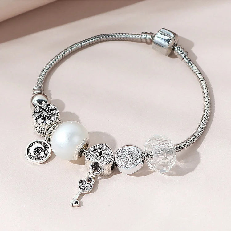 Wholesale Vintage Personalized Fashion Diamond Beaded Flower Key Bracelets Cute Moon Pearl Glass Heart Bracelets