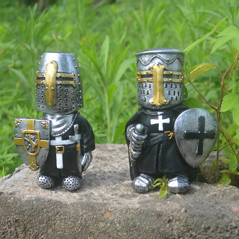 Wholesale Home Tv Cabinet Office Desktop Yard Decorations Ornaments Resin Crafts for Medieval Knight