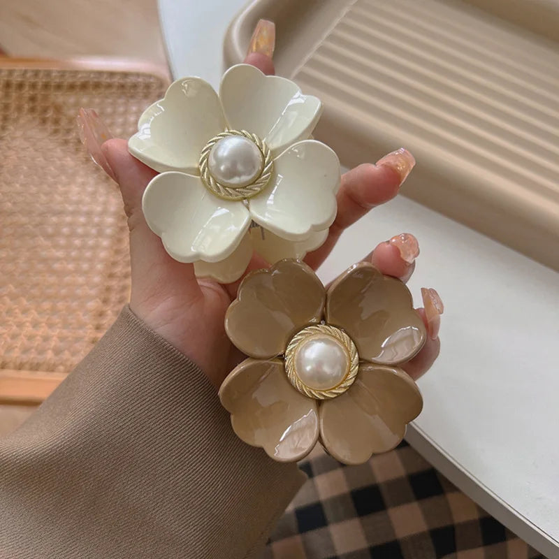 Big White Camellia Plastic Flower Claw Clip Resin Hair Accessories Hairgrips for Women