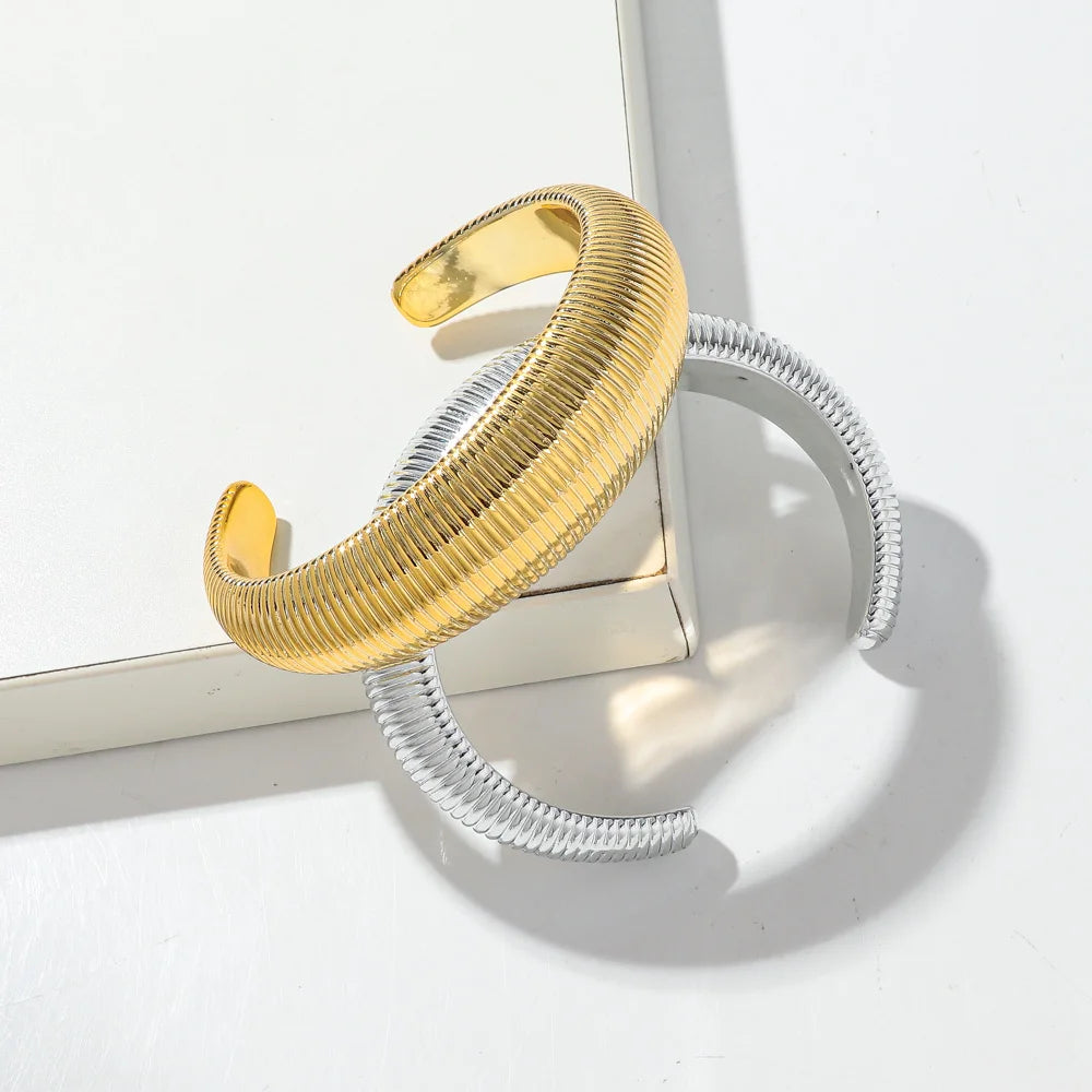 Hip Hop Metallic Sense Party Jewelry Thin Thread Bracelet Hollow Gold Eco-friendly UV Plating CCB Statement Open Bracelet Gift