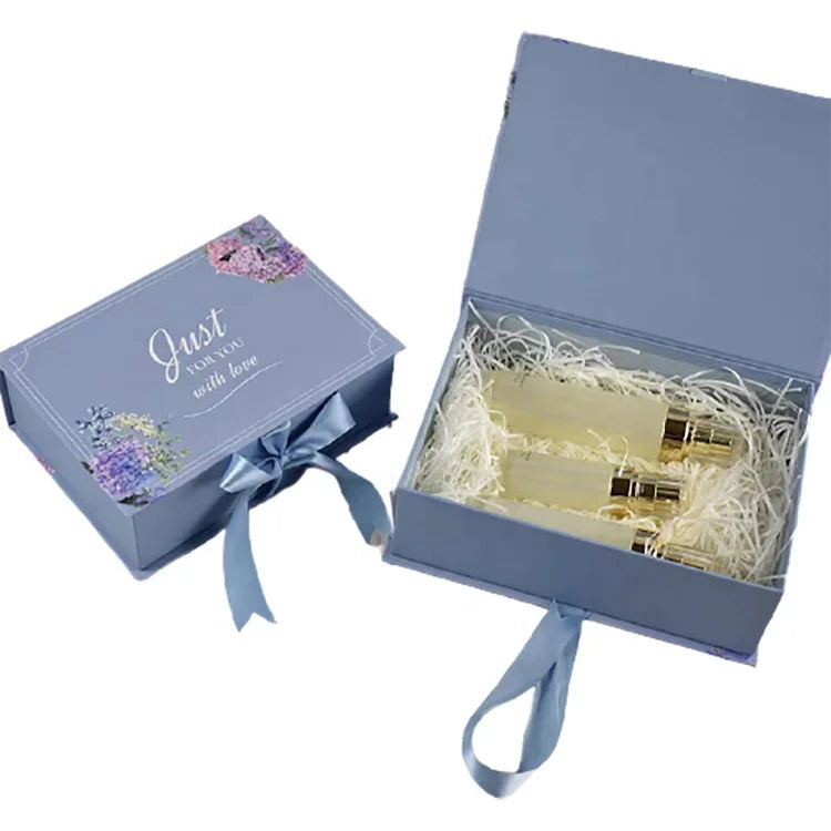 Luxury Large Makeup Pretty Cartoon Beauty Gift Box Packaging Custom logo Box Packaging for Clothes