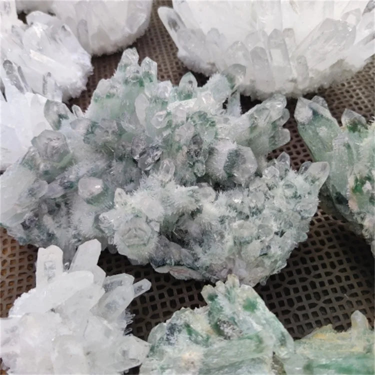 Wholesale Natural Healing Stone Clusters Phantom Quartz Cluster Green Ghost Crystal Cluster for Home Decor