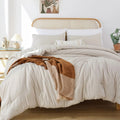 Luxury Bedding Comforter Sets Polyester Filling 3 Pieces One Comforter Two Pillowcases Nature Material Soft Hand Feeling