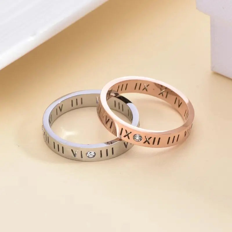 Latest Simple Silver & Rose Gold 6 Gram Finger Ring for Men Stainless Steel Roman Numerals Ring Jewelry with Gold