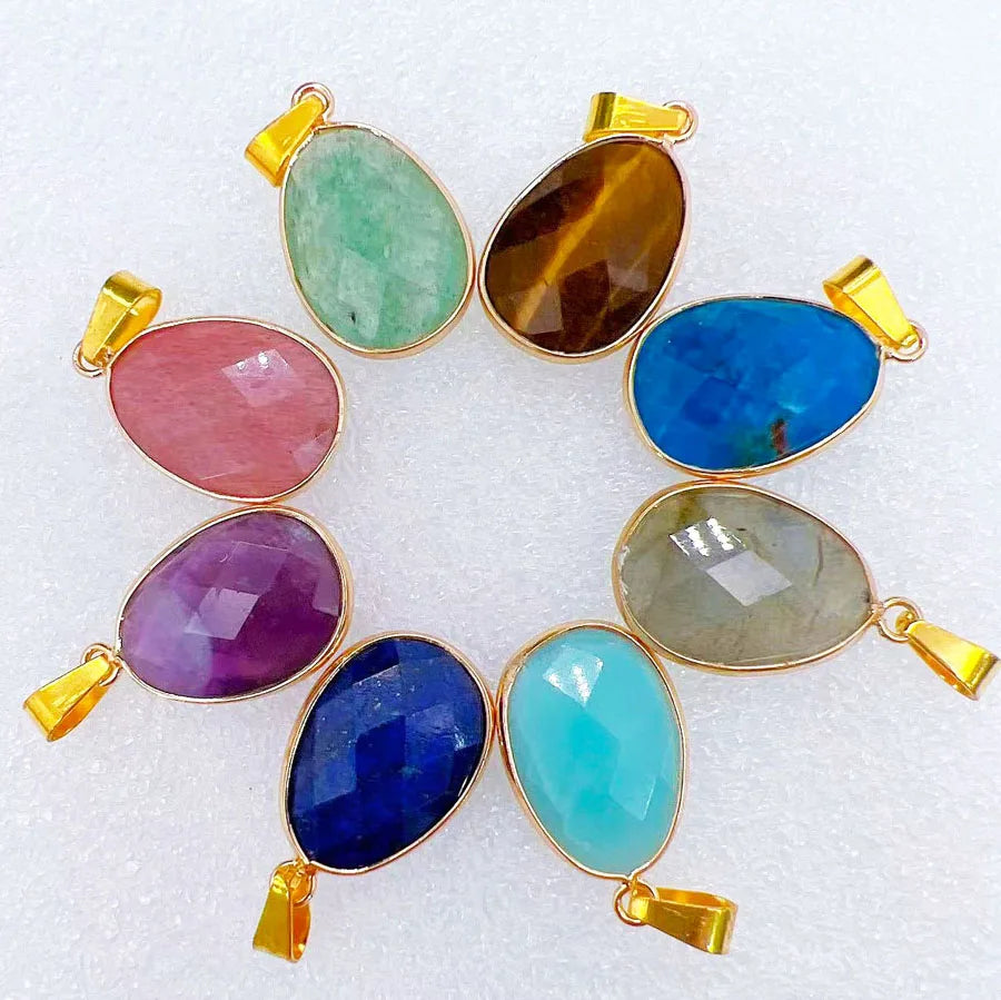 Wholesale Meditation Jewelry Faced Reiki Crystal Pendant