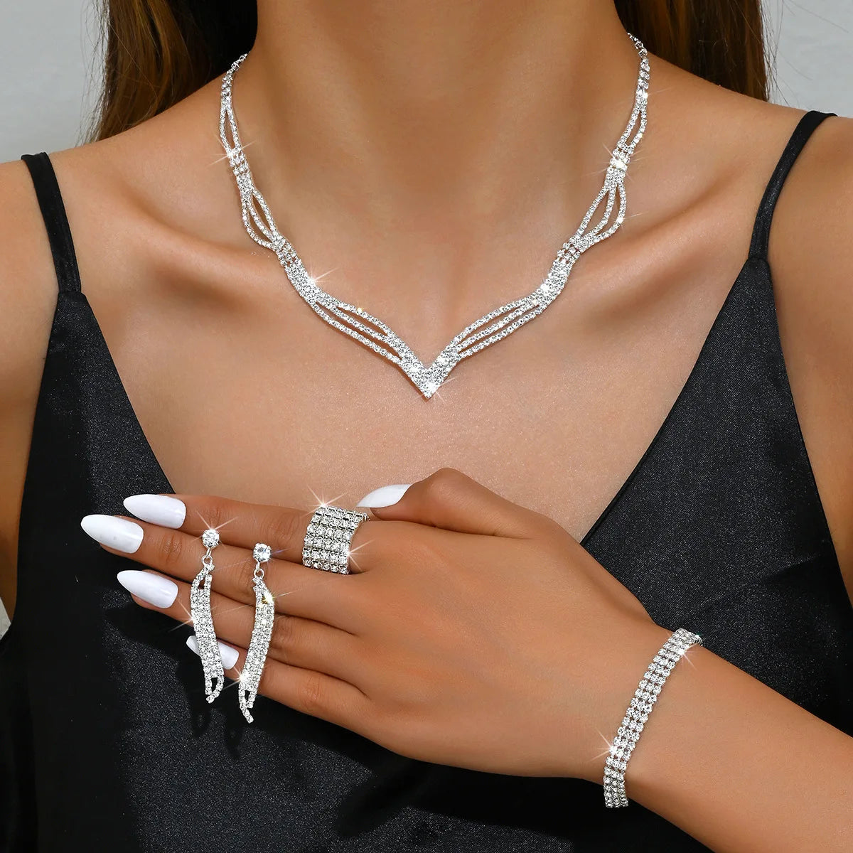 Luxury Engagement Bride Jewelry Set Rhinestones Necklace Earring Bracelet Ring Set for Women (KJ117)