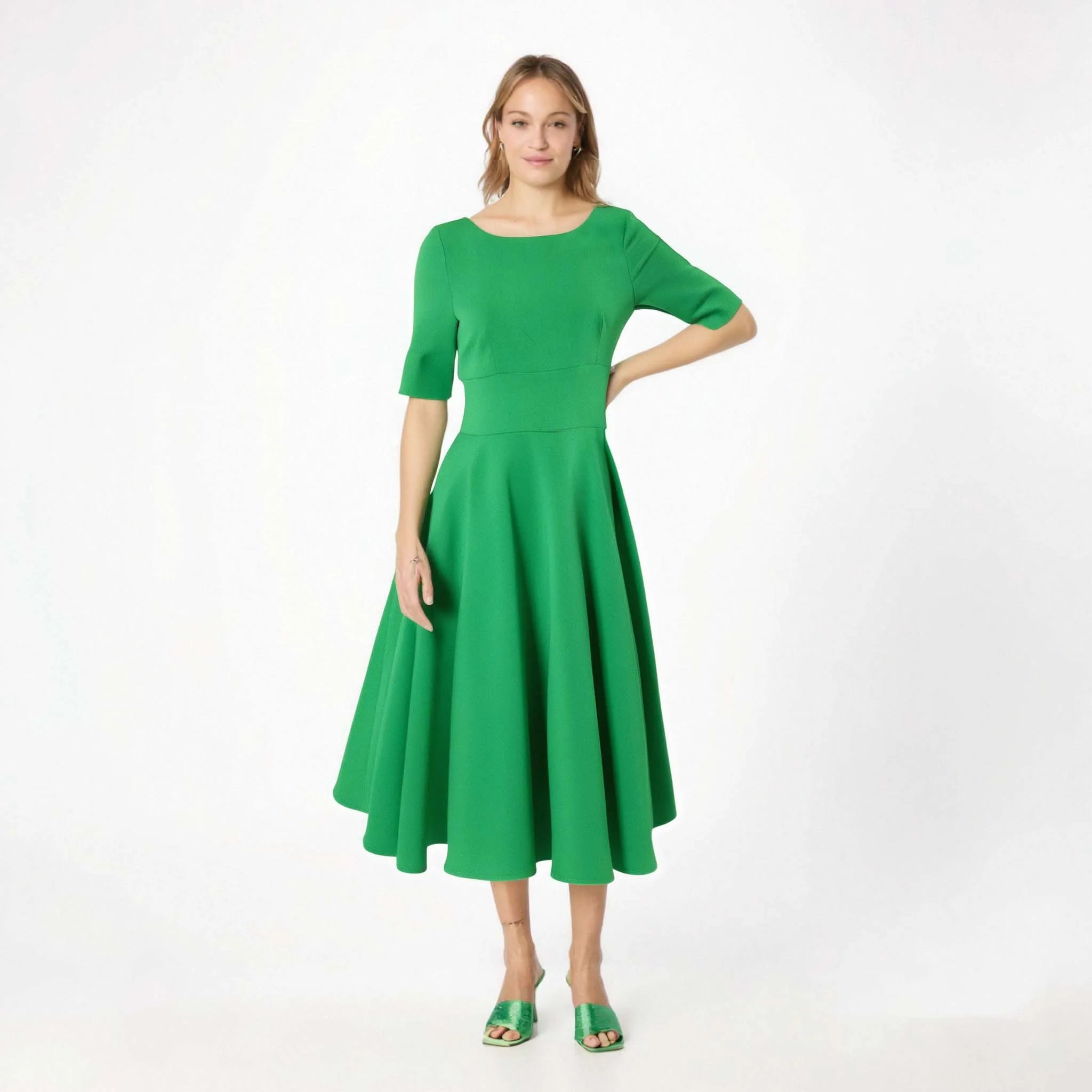 Careful Selection Classic Design Green Lady Elegant Long Dress for Apparel Shops