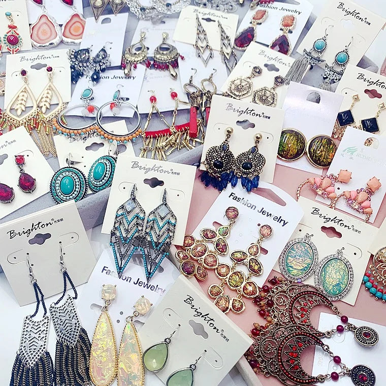 Mixed Wholesale Fashion Retro Exaggerated Earrings Golden Gemstone Ethnic Style Classical Drop-shaped Earrings