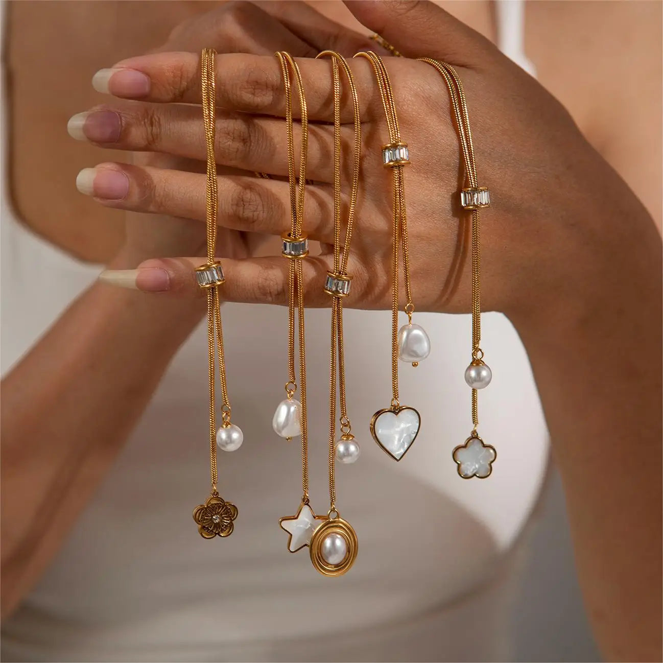 DAIHE Fashion New Stainless Steel Women's Necklace 18k Gold-Plated Heart Pendant Pearl Necklace Non Tarnish