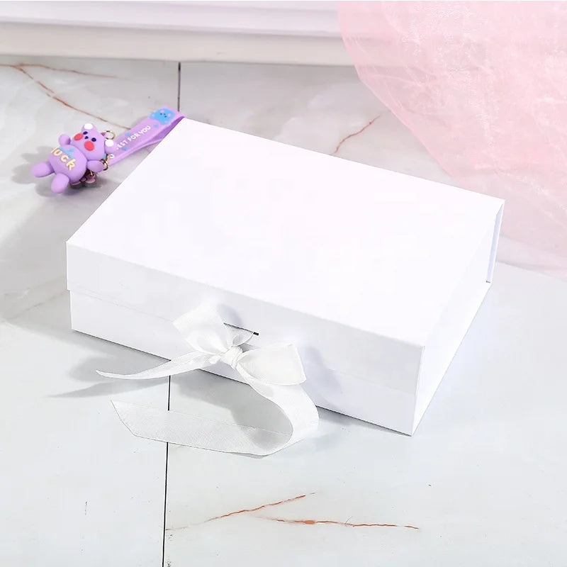 Chengruo Stock Karton Bardak Medible Packs Foldable Book Style Magnetic Closure Gift Paper Box Packaging Ribbon Embossing