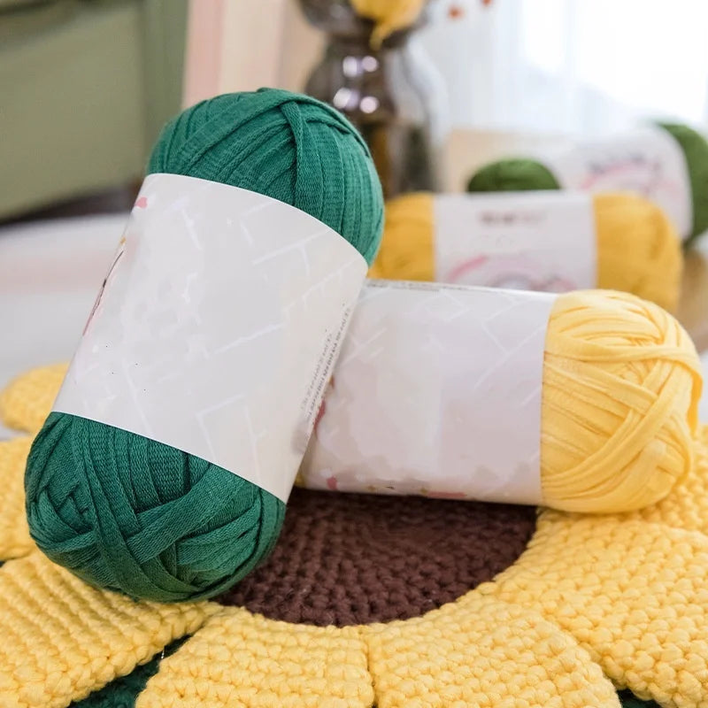 New Product Dyed Soft Flat Yarn 100% Acrylic T-shirt Crochet Yarn for Knitting Blanket