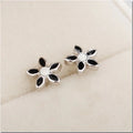 Korean Version of Sterling Silver Dripping Flower Earrings Female Temperament Black and White Flower Mini Earrings