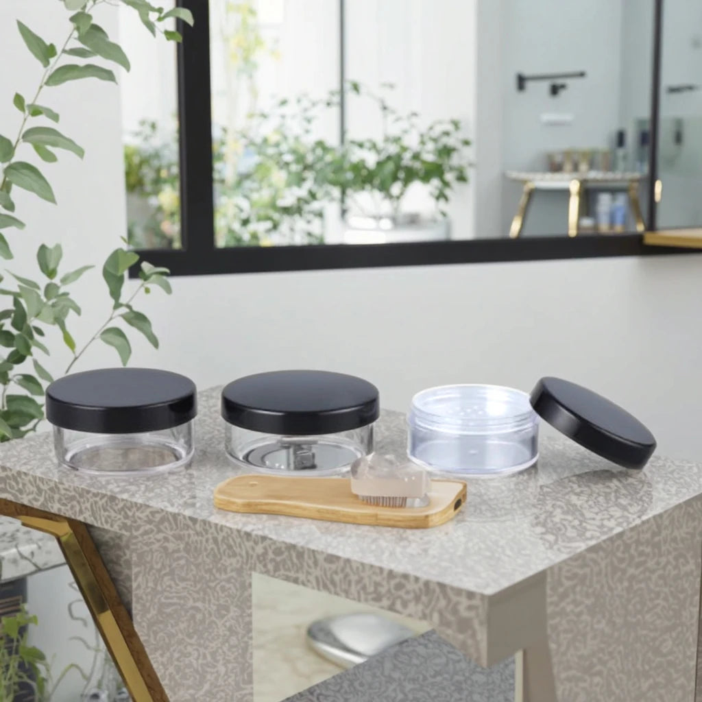 High Quality Clear round Plastic Jar Ready Stock Empty Cosmetic Loose Powder Case with Sifter