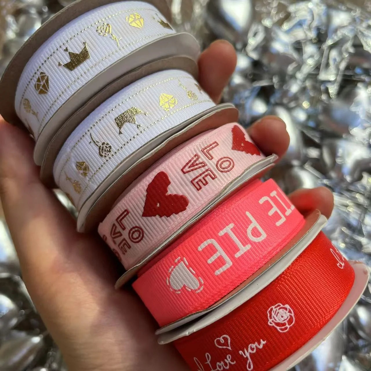 1cm & 1.5cm Valentine's Day Gift Wrapping Ribbon 10 Yard One Roll