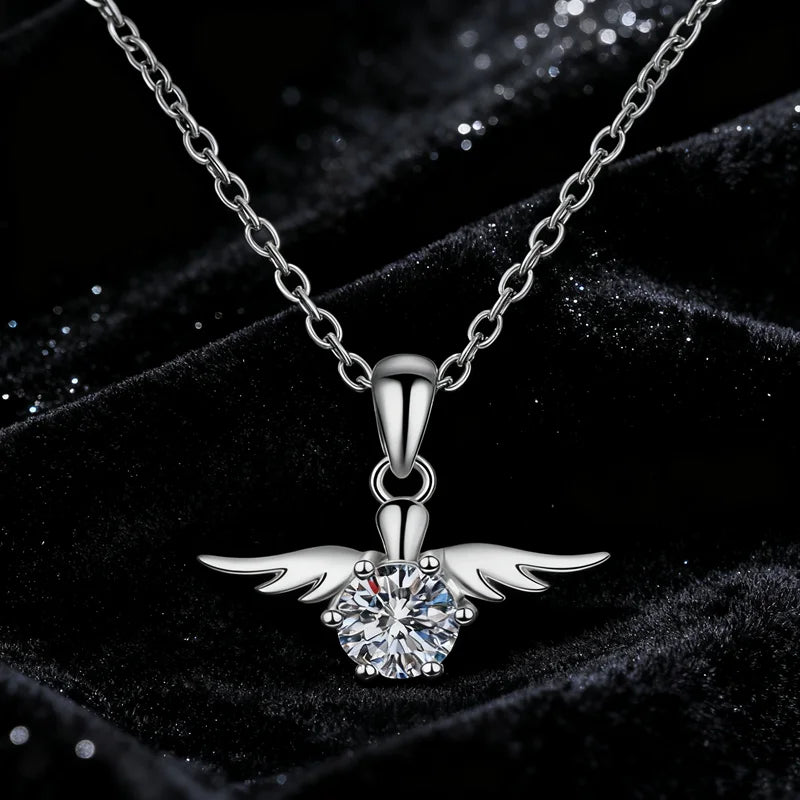 S925 Sterling Silver Angel Wings Inlaid 0.5 Carat Moissanite Pendant Necklace Women's Engagement Wedding Gift